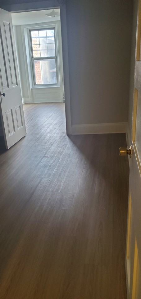 511 S Centre St #1 - Photo 6 of 7