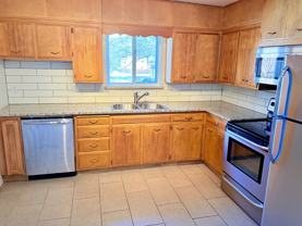 815 6th Ave #10 - Photo 1 of 1