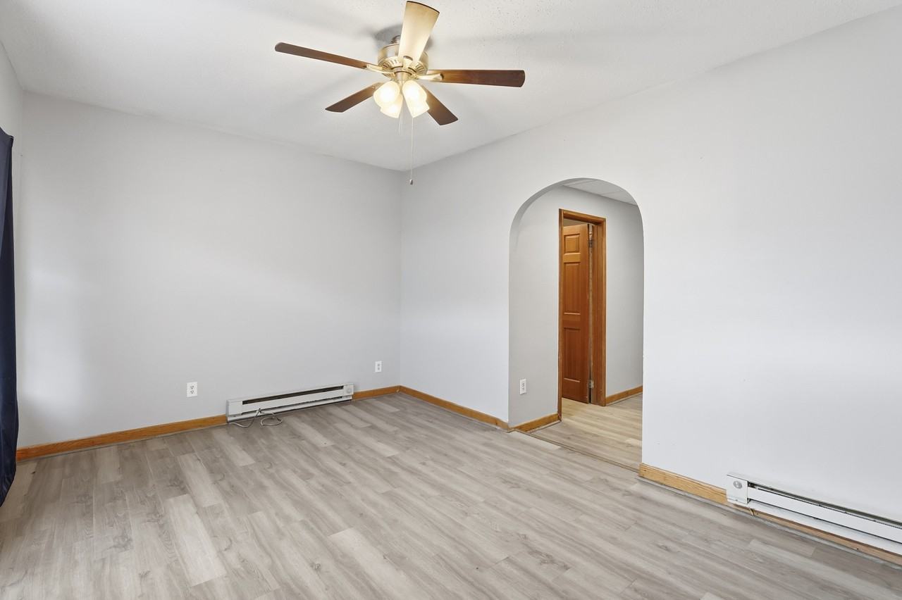 303 N Mulberry St #NA - Photo 3 of 10