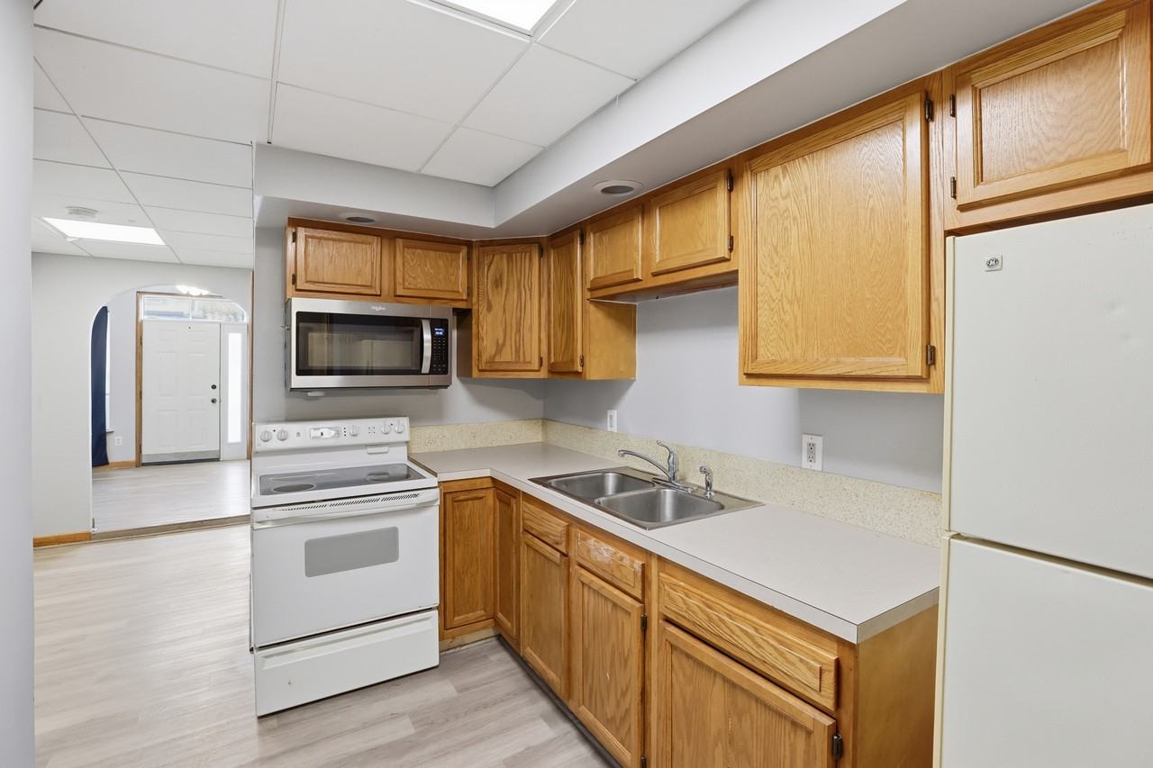 303 N Mulberry St #NA - Photo 4 of 10