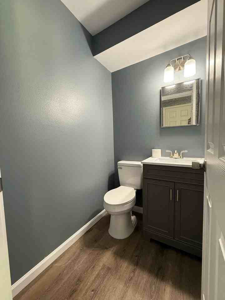 2083-MF20-E5 - Photo 5 of 12