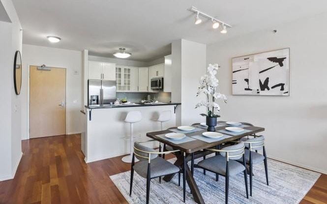 1 Lakeside Drive, Unit 34A - Photo 4 of 17