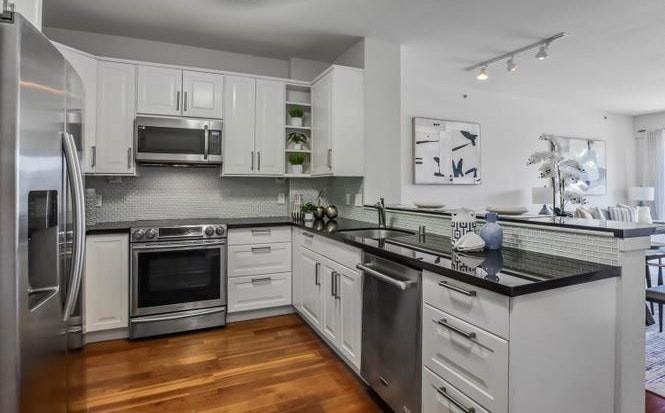 1 Lakeside Drive, Unit 34A - Photo 5 of 17