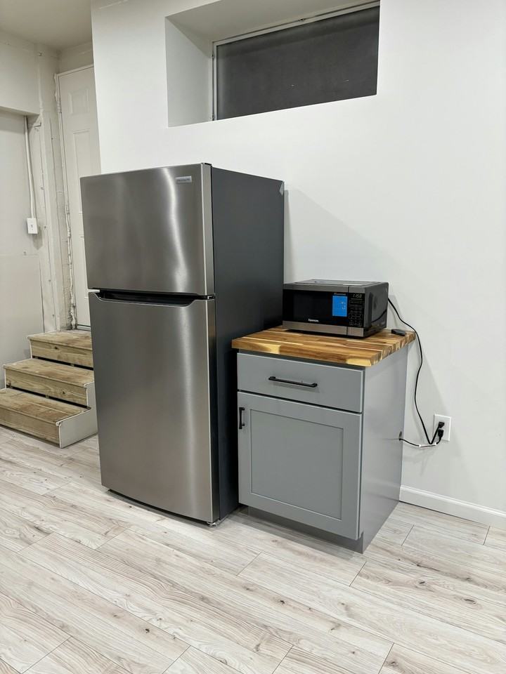 946 Veltre Cir SW, Unit Basement - Photo 4 of 11