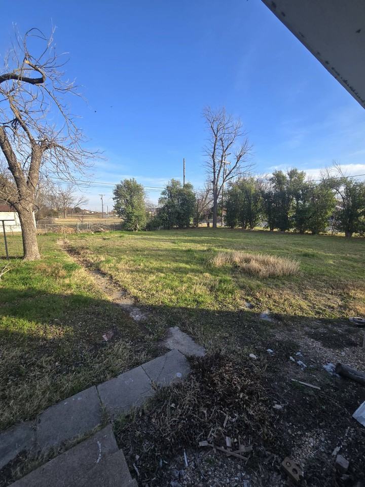 17 S 21st St #1 - Photo 5 of 6