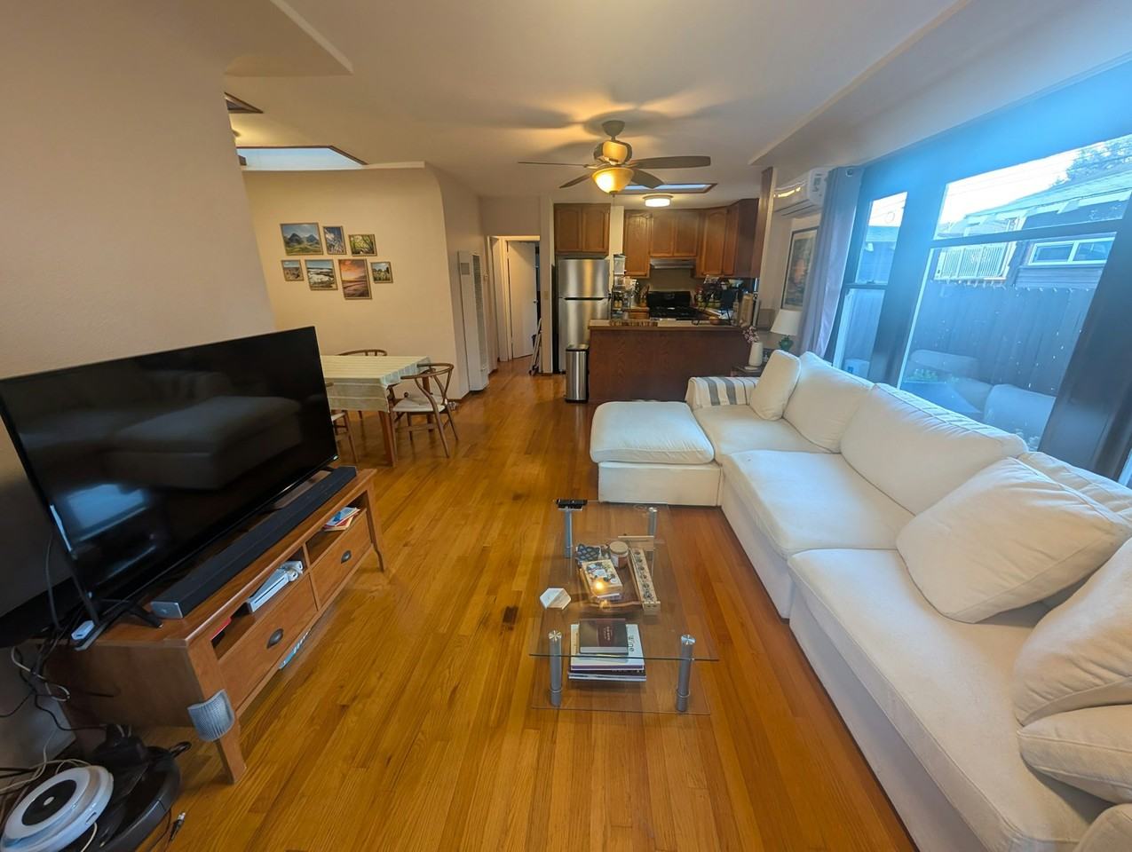 3035 Thorn Street - Photo 4 of 24