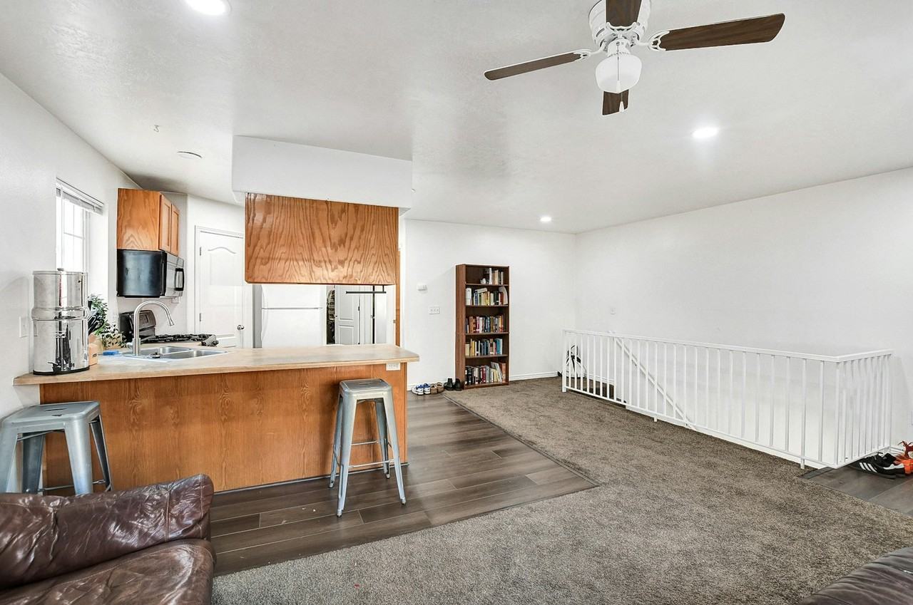 2114 Dakota Avenue, Unit 1B - Photo 5 of 14