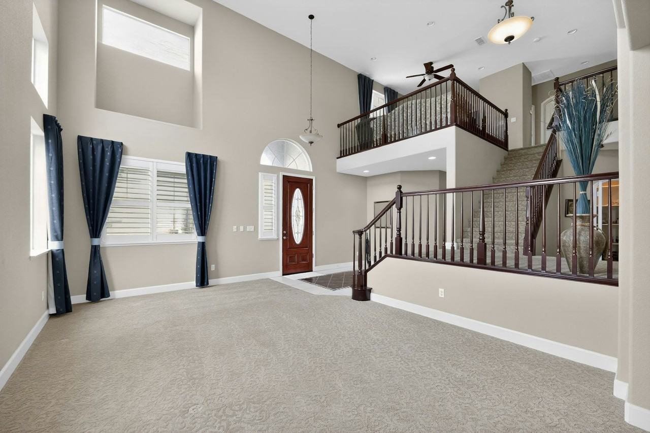 2964 Ocean Mist Court - Photo 3 of 32