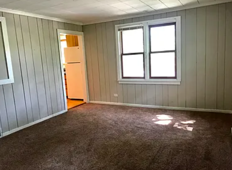 5413 Summerville Ave - Photo 4 of 15