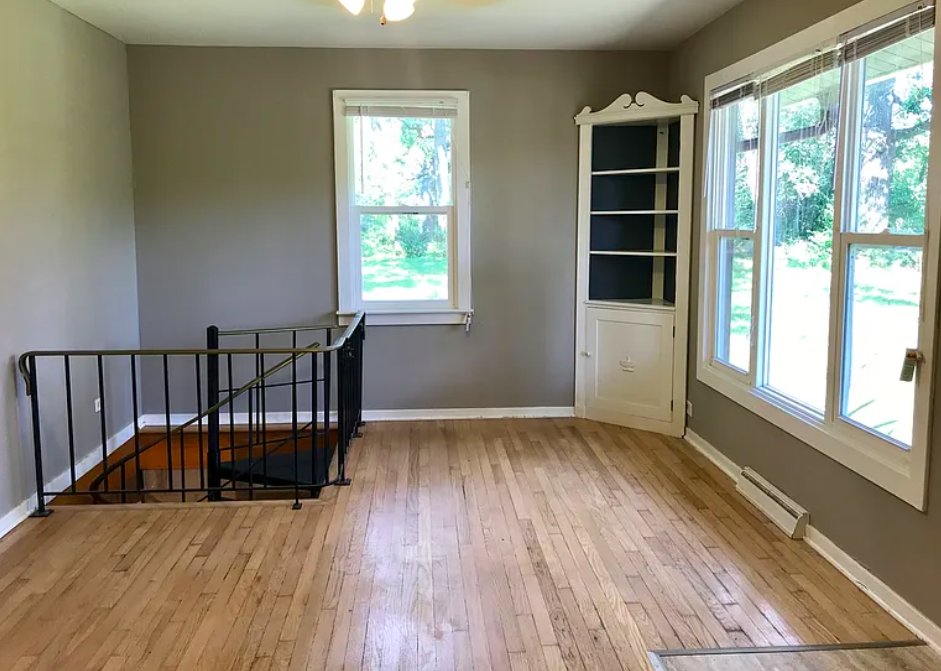 5413 Summerville Ave - Photo 5 of 15