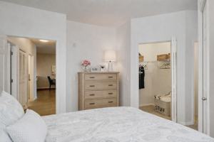 featured image of 11012 Portland Ave E