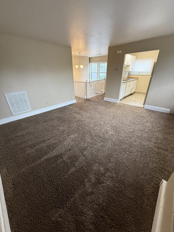 310 8th St S #310-8thSTS - Photo 2 of 9