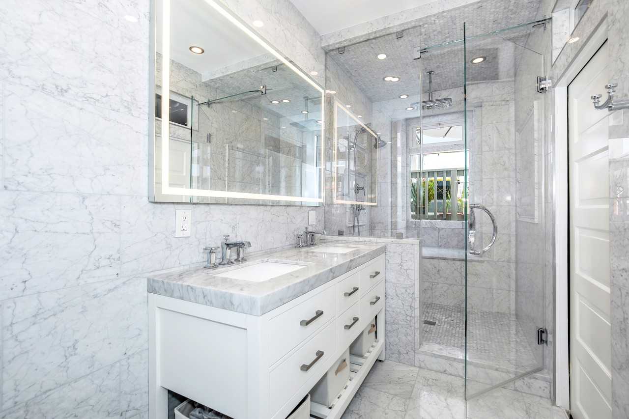 1711 Riggs Pl Nw #1 - Photo 7 of 11