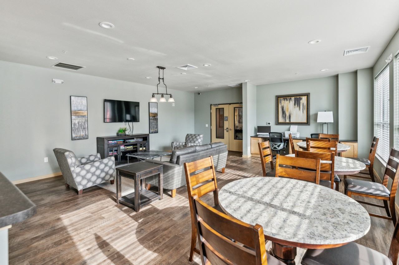 Edge Flats - Photo 4 of 16