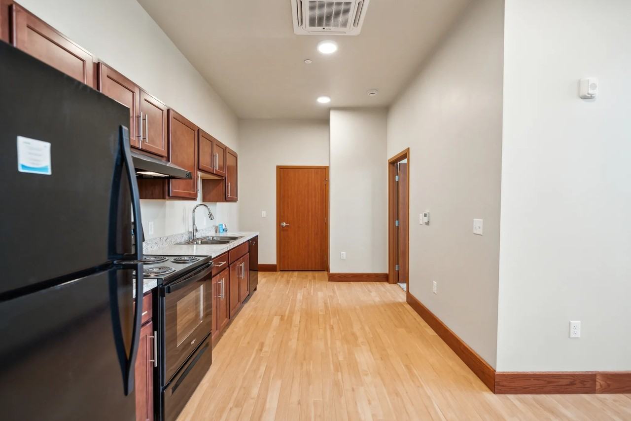 Lexington School - Photo 4 of 18