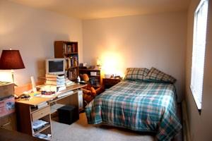 906 Jenifer St - Photo 5 of 5