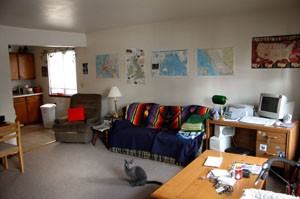 906 Jenifer St - Photo 3 of 5