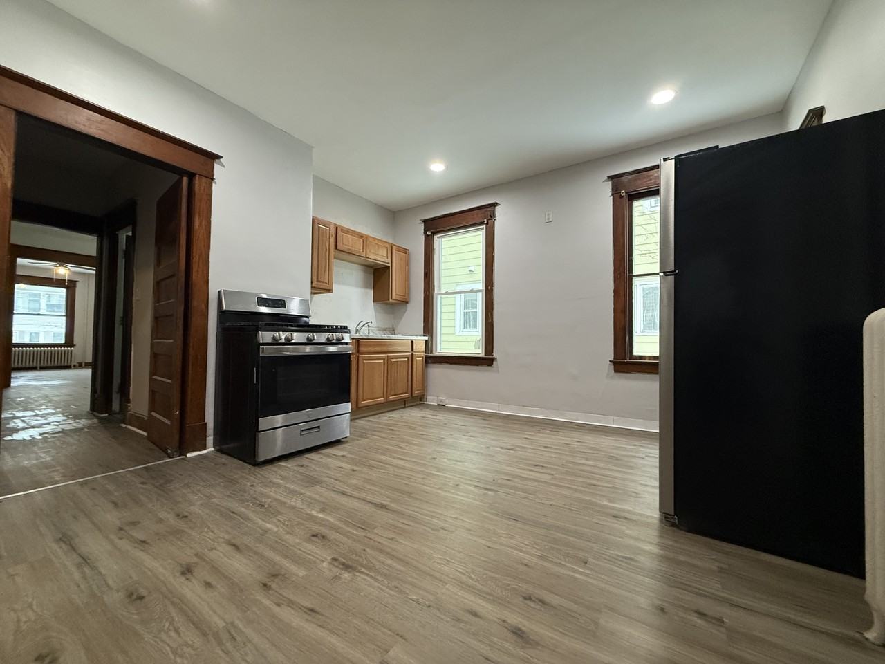 34 Besch Ave #1 - Photo 2 of 11