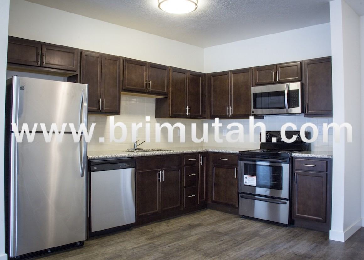 3225 South 900 East - Photo 2 of 50