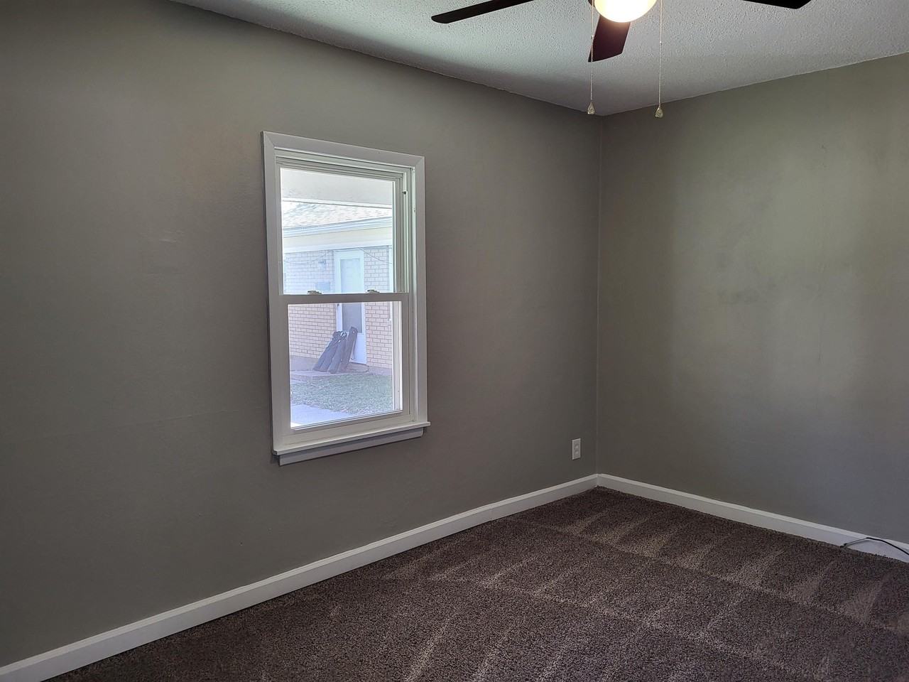 2604 Grant Street - Photo 5 of 10