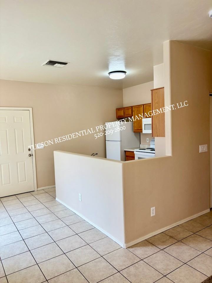 8527 E Seabury Ct #1 - Photo 7 of 21