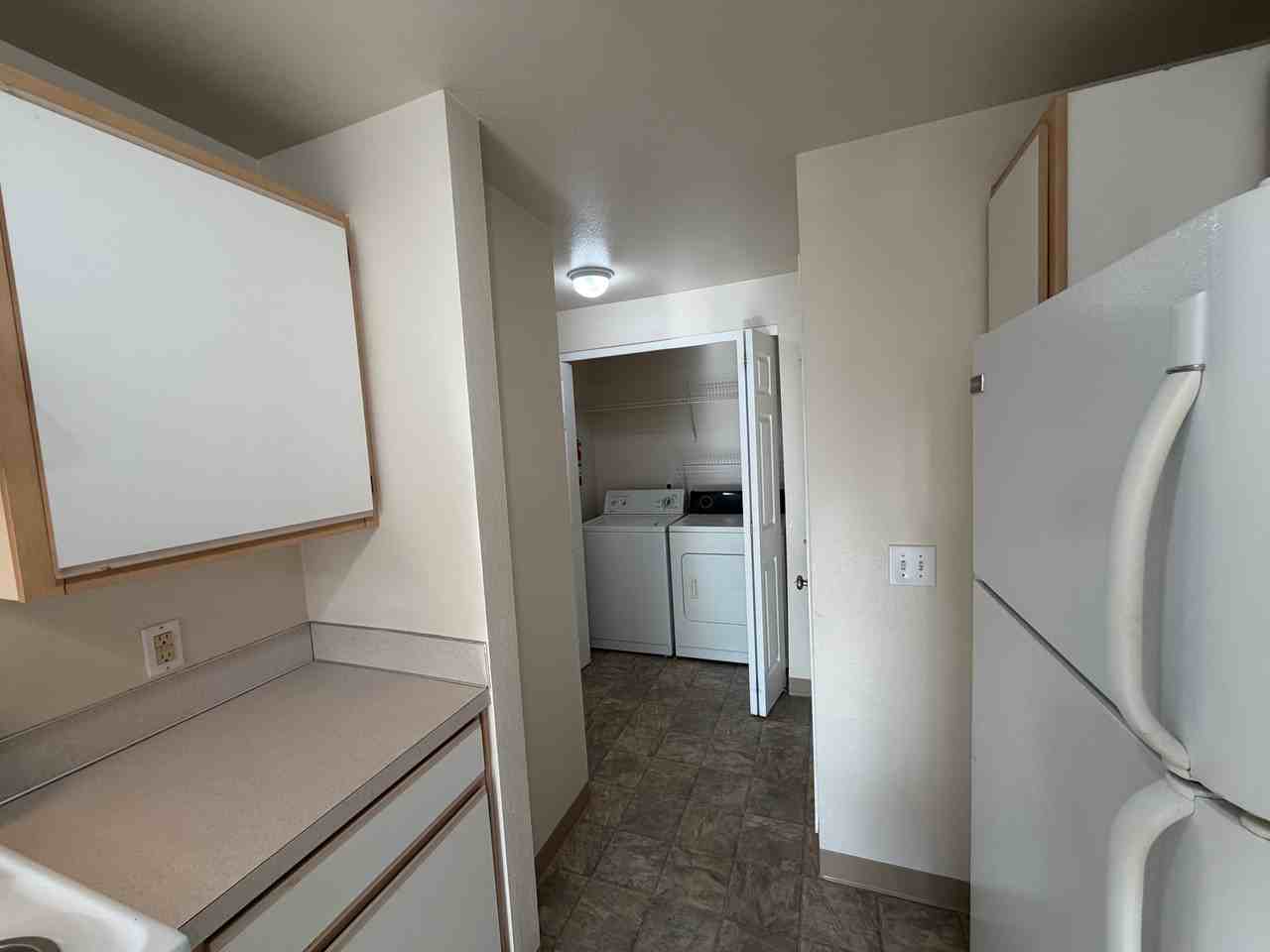 4785 Skyline Road South - Photo 7 of 12