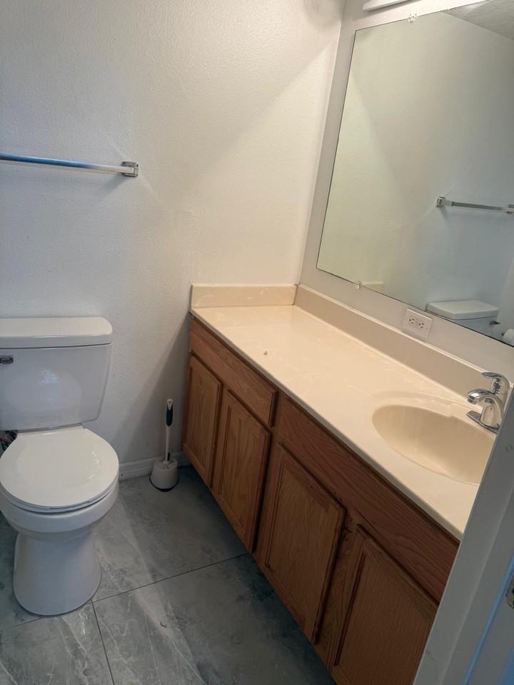 2627 Judge Loop - Photo 6 of 11