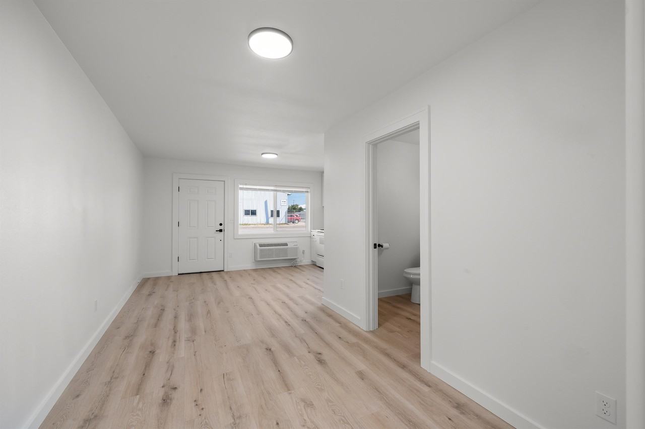 125 S West Blvd - Photo 6 of 12