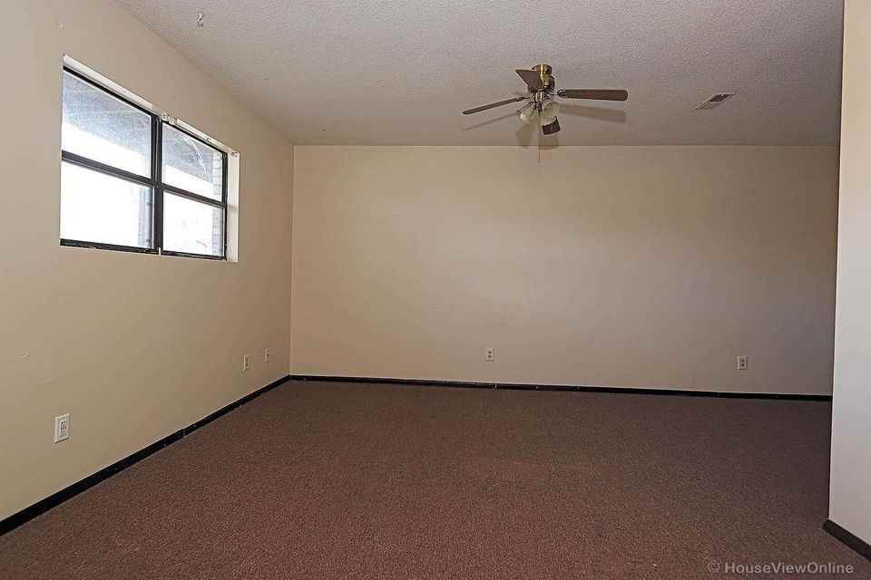 1225 Brandom St #2 - Photo 4 of 9