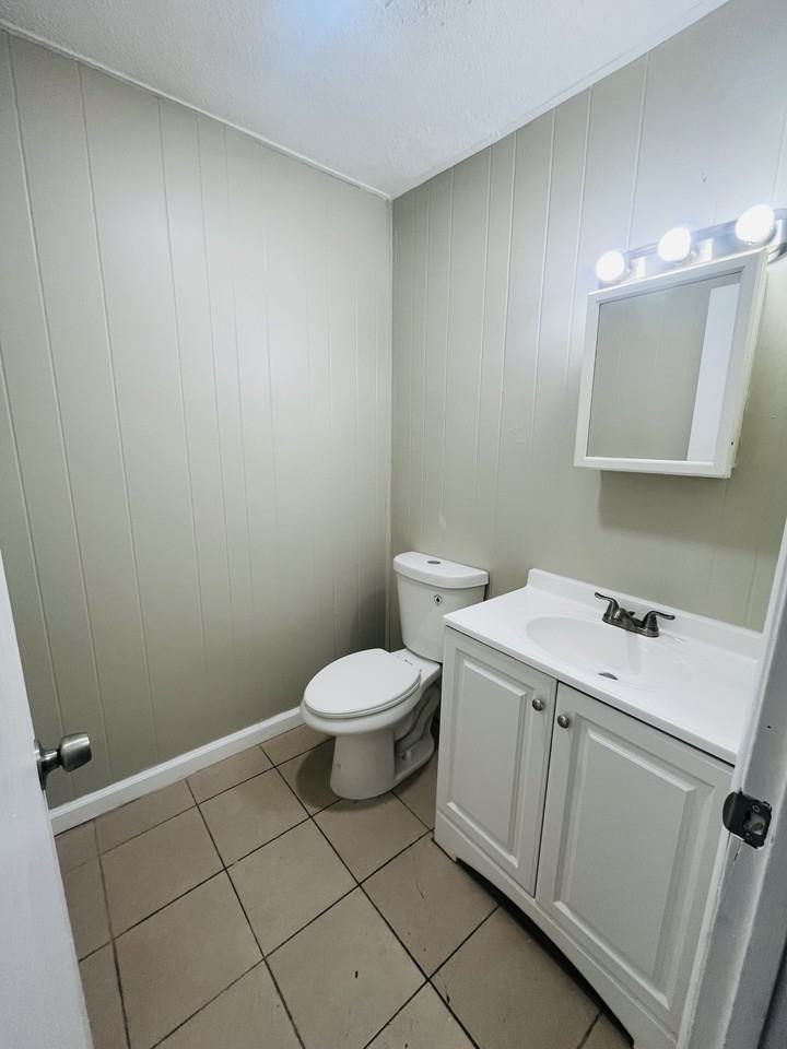 852 North Main Street - Photo 3 of 10