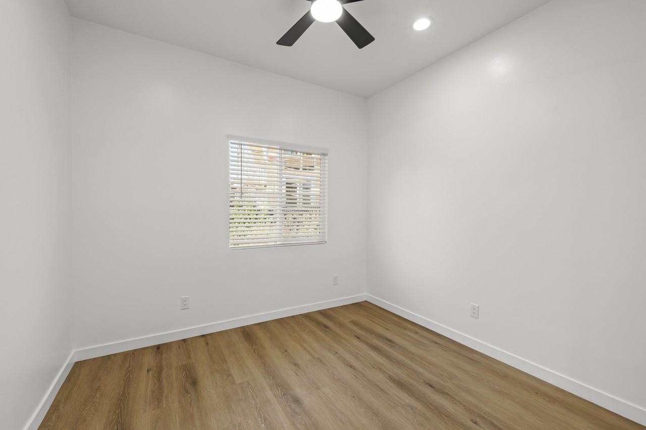 6404 Shane Place - Photo 7 of 13