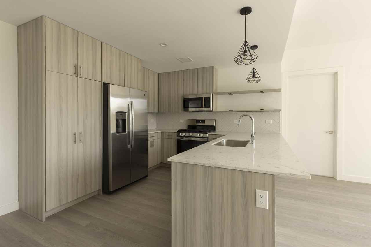 Brae House - Photo 2 of 7