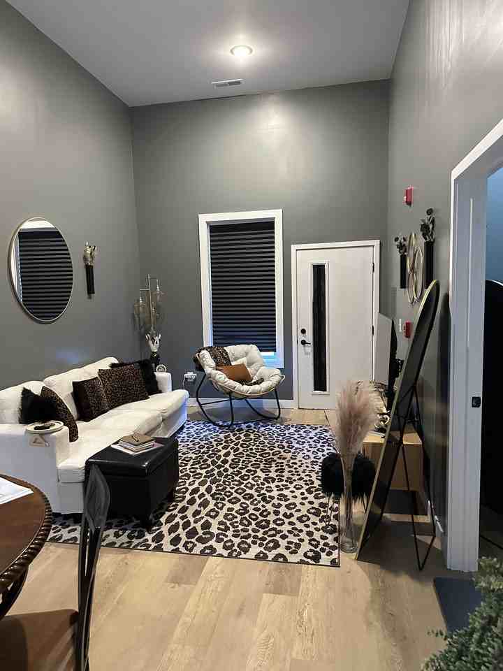 317 South Anderson Street - Photo 6 of 10