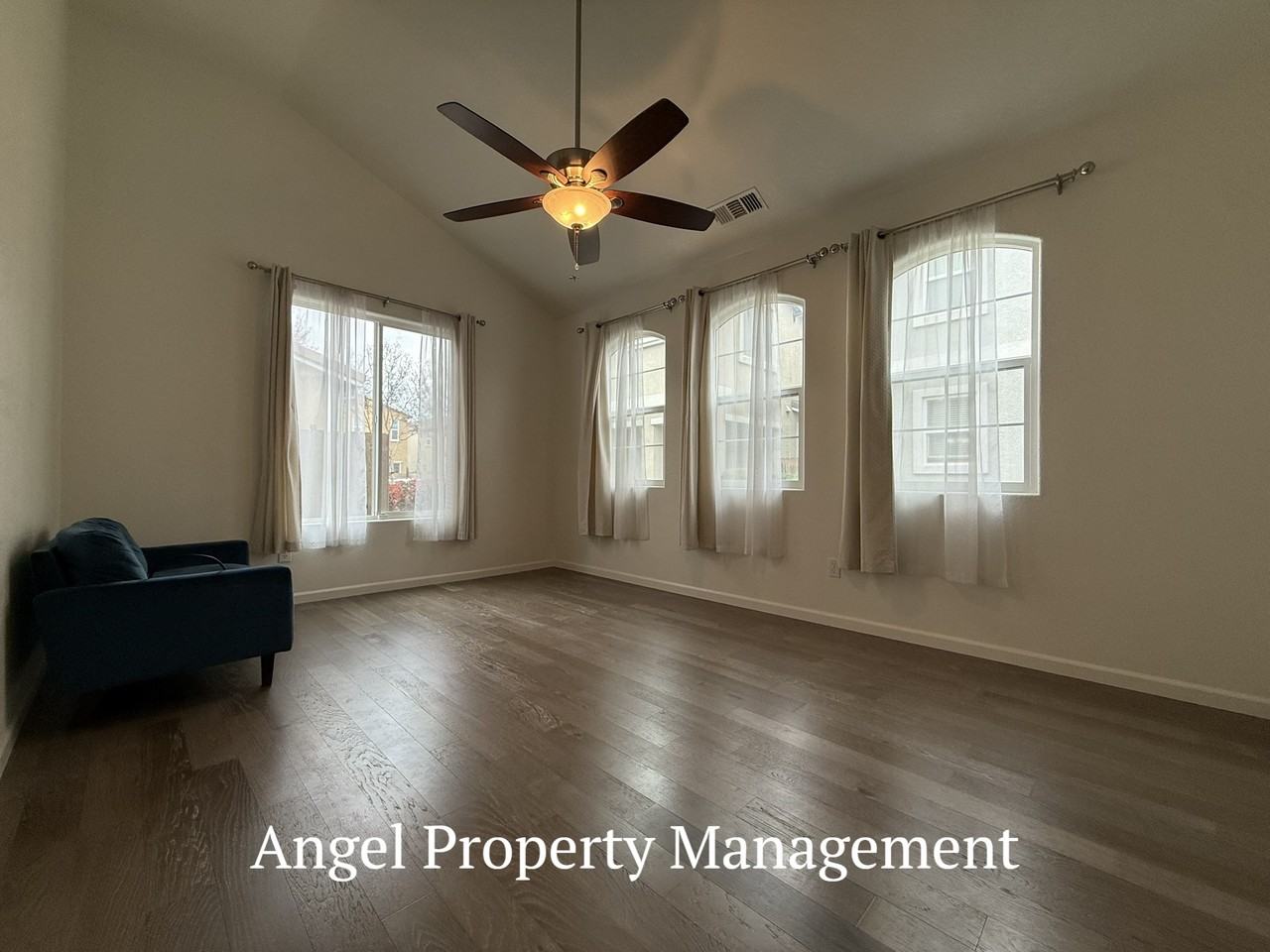 3622 Sardinia Island Way #1 - Photo 5 of 23