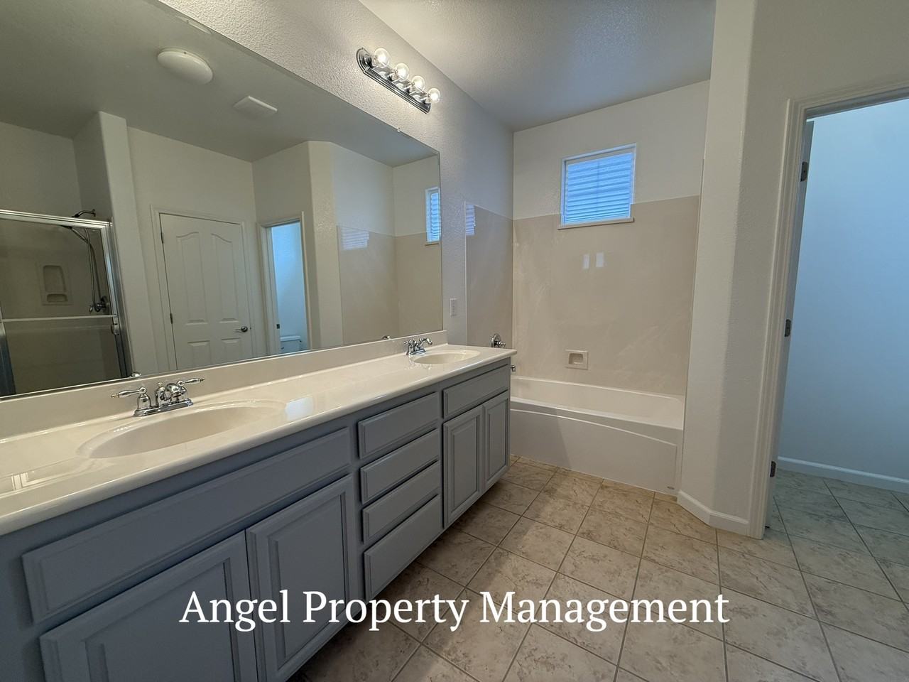 3622 Sardinia Island Way #1 - Photo 6 of 23