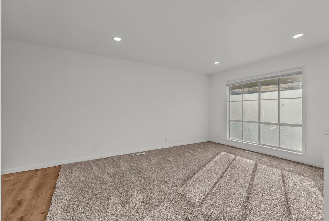 3112 Sw Grand Ct #1 - Photo 3 of 21