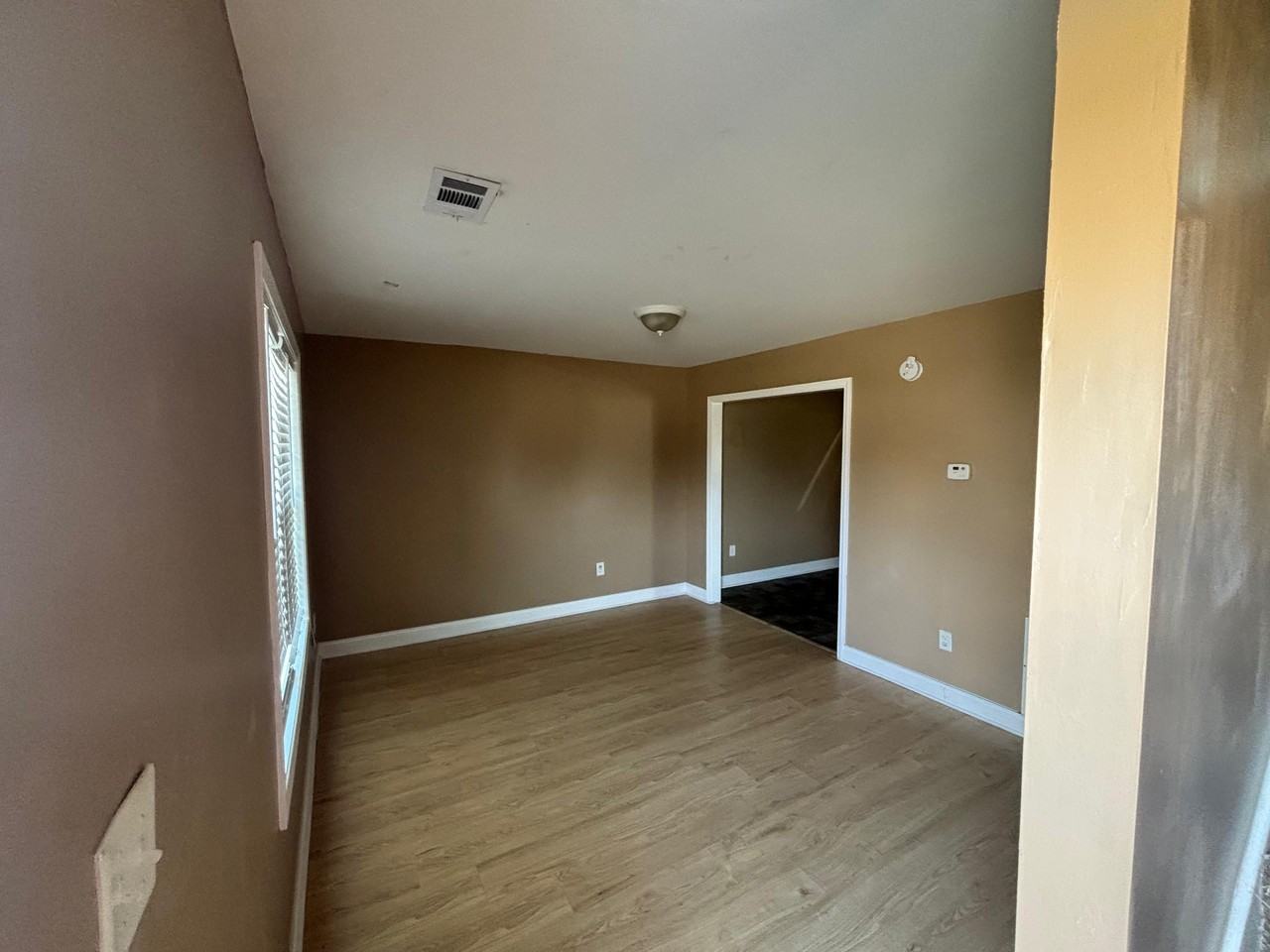 192 Straight Street - Photo 4 of 4