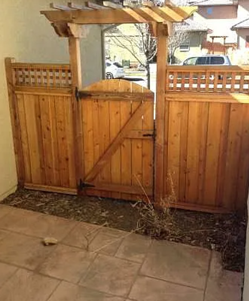 10004 Martin Luther King Blvd - Photo 7 of 11