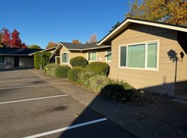 featured image of 1341 W Hayes St