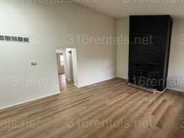 featured image of 1122 S Laurel St