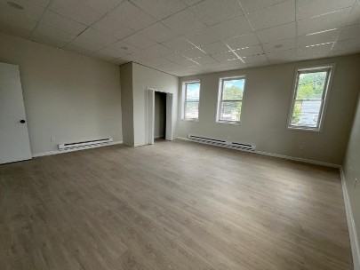 296 Wyoming Avenue - Photo 5 of 10