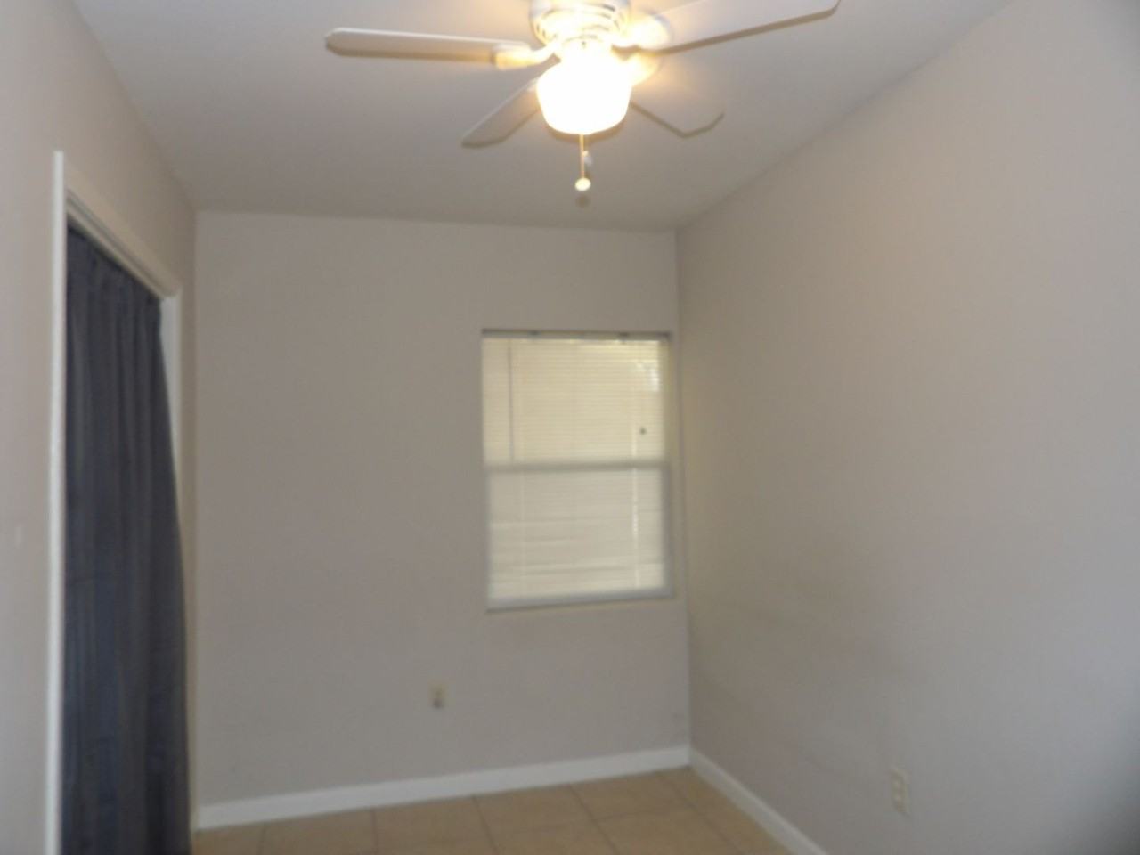 708 Avenue I #A - Photo 5 of 6