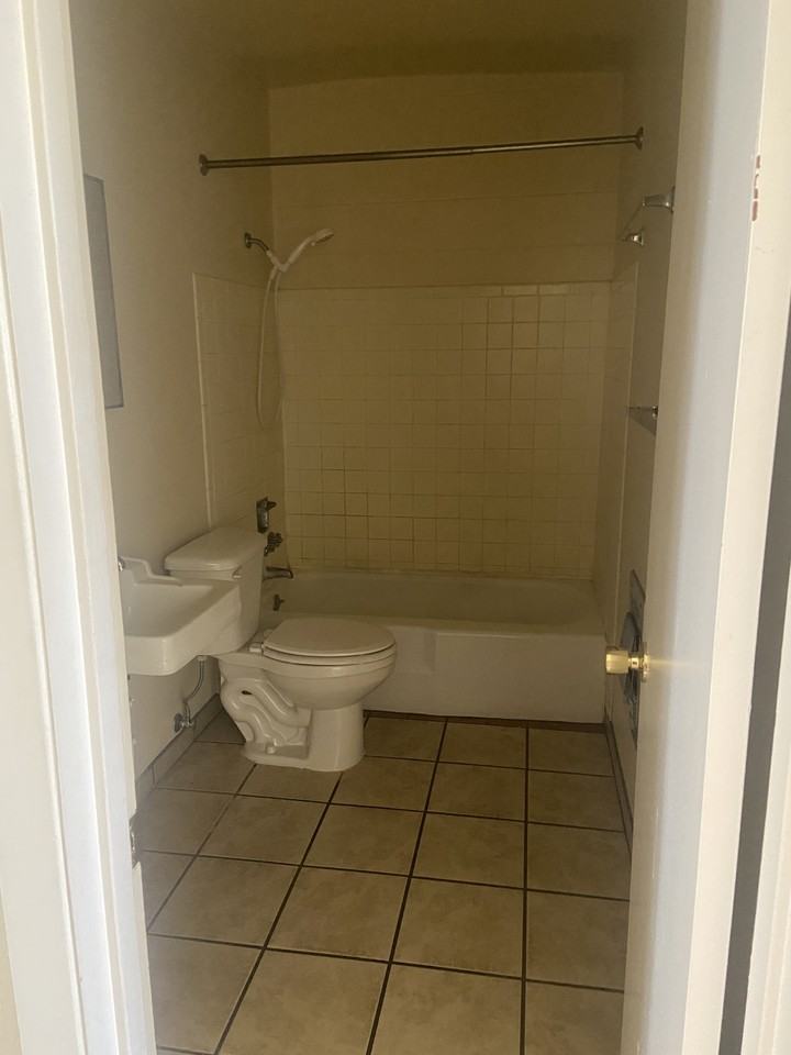 Silver Capital LLC - Photo 3 of 7