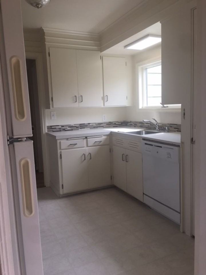 8318 20th Ave Nw - Photo 6 of 24