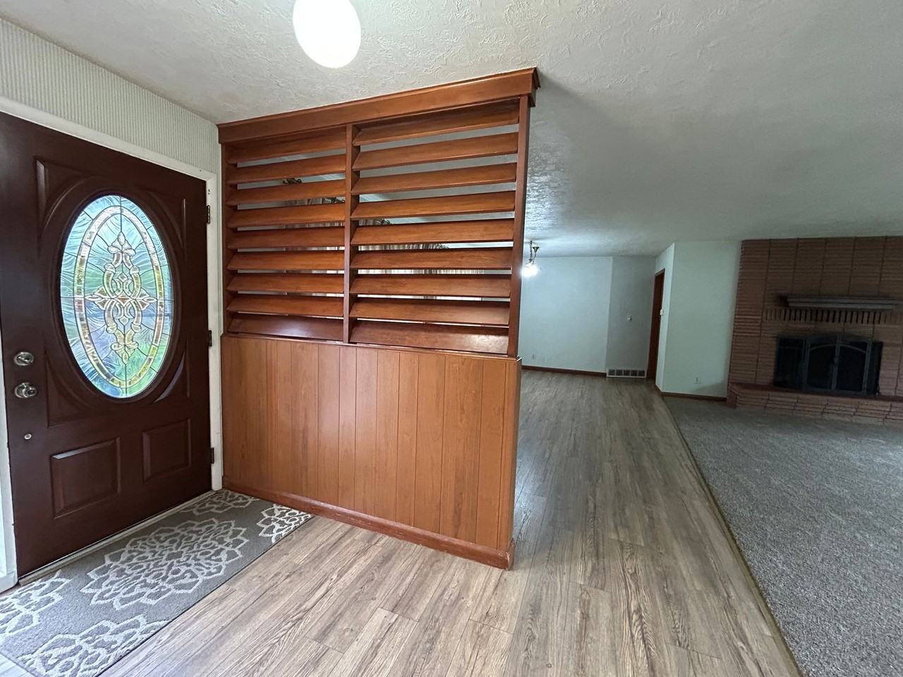 3143 Wildwood Dr - Photo 2 of 26