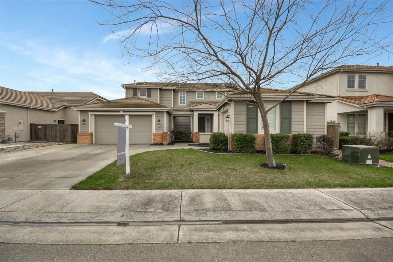 9308 Pascal Way - Photo 6 of 20