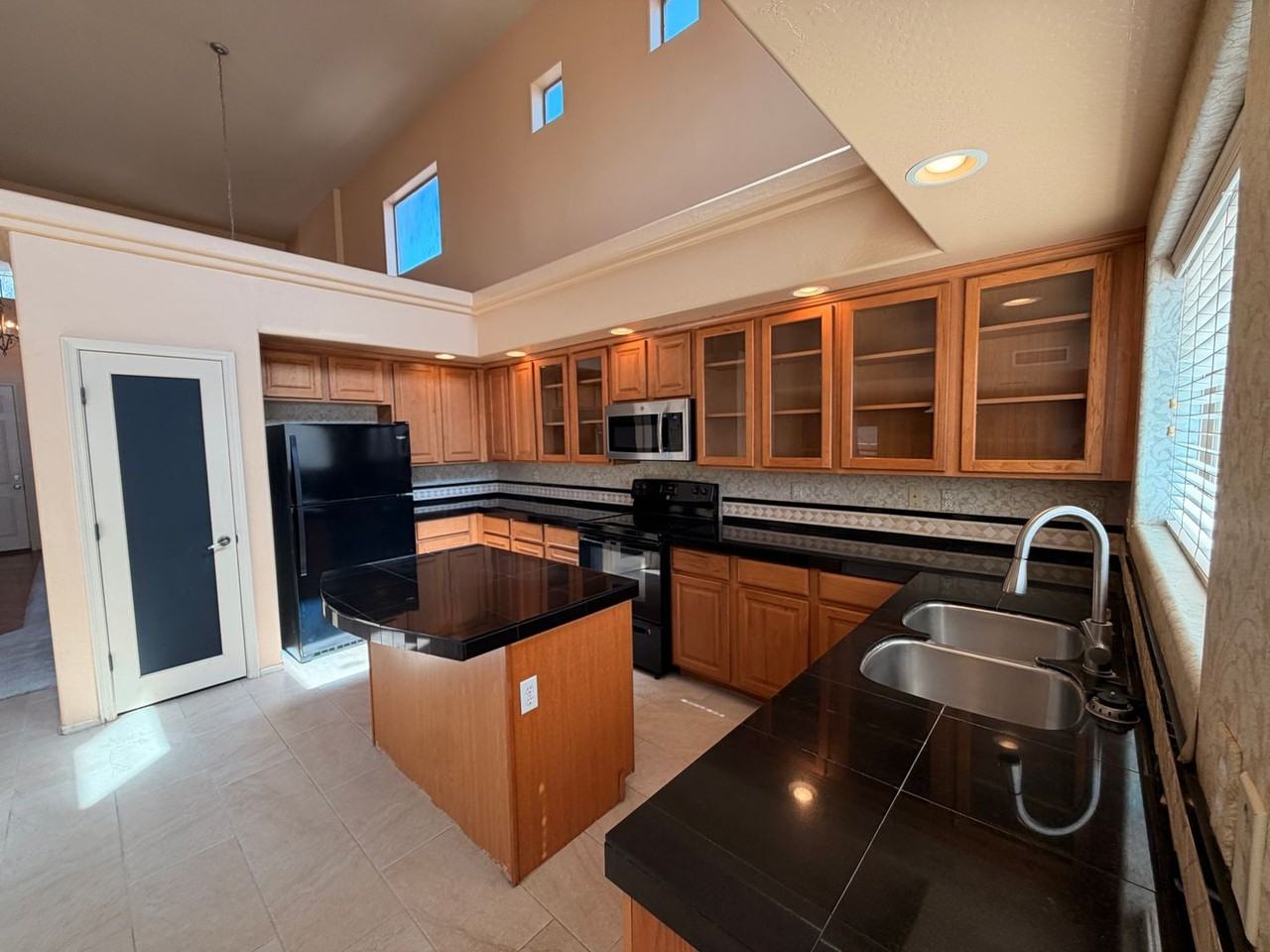 12363 W Cocopah St - Photo 6 of 26