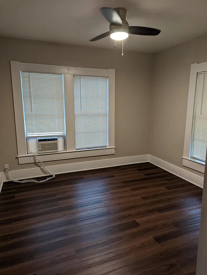 3440 Fonville Ave - Photo 4 of 6