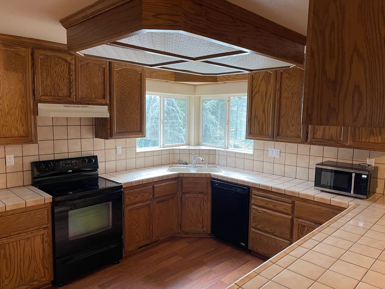 14648 Lafayette Cir - Photo 4 of 19