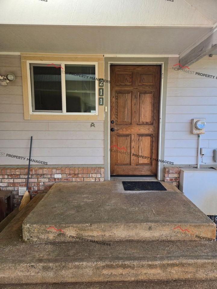 211-8 Guiberson Rd - Photo 4 of 31